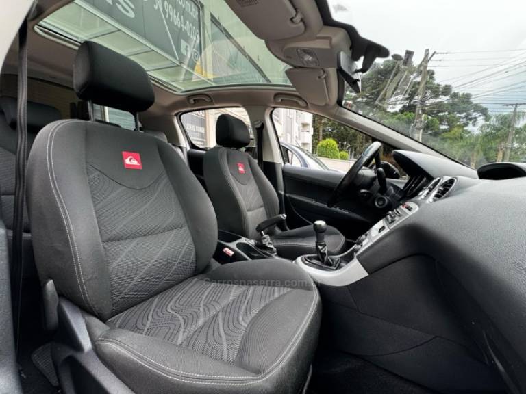 PEUGEOT - 308 - 2014/2015 - Branca - R$ 53.900,00