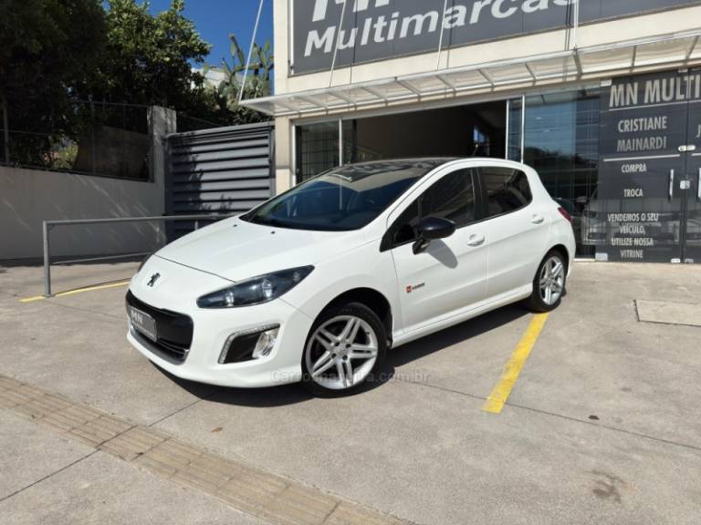 PEUGEOT - 308 - 2014/2015 - Branca - R$ 53.900,00