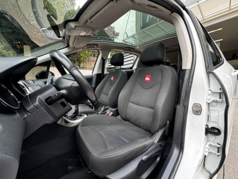 PEUGEOT - 308 - 2014/2015 - Branca - R$ 53.900,00