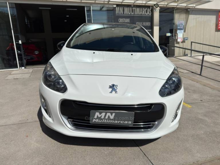 PEUGEOT - 308 - 2014/2015 - Branca - R$ 53.900,00
