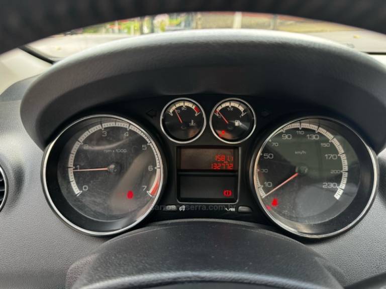 PEUGEOT - 308 - 2014/2015 - Branca - R$ 53.900,00