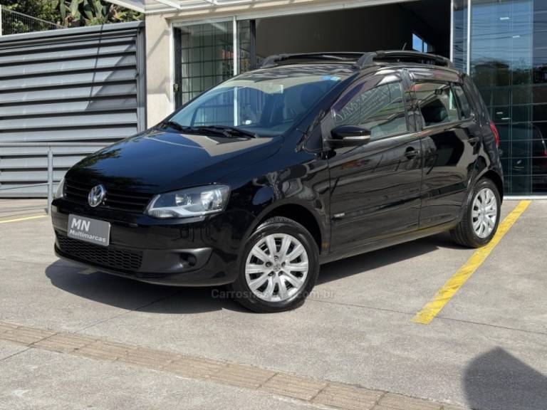 VOLKSWAGEN - FOX - 2012/2012 - Preta - R$ 39.900,00
